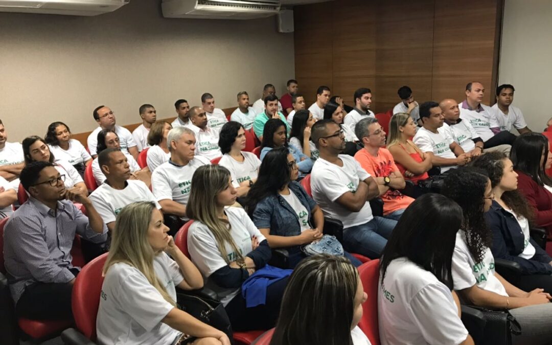 Treinamento com foco em boas práticas na empresa comercial Costa Gomes em Vitória-ES